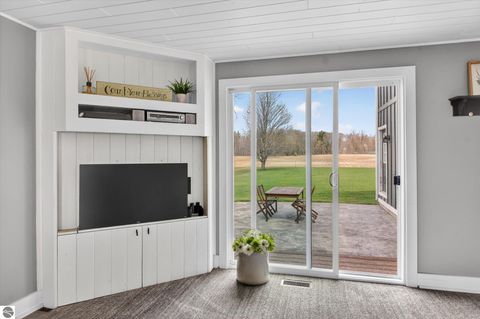 Tiny photo for 6410 W Madison Road, Alma, MI 48801 (MLS # 1944142)