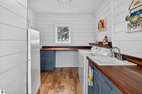 Tiny photo for 6410 W Madison Road, Alma, MI 48801 (MLS # 1944142)