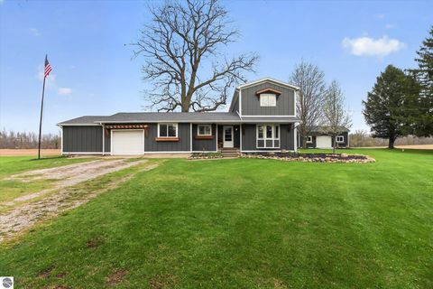 Tiny photo for 6410 W Madison Road, Alma, MI 48801 (MLS # 1944142)