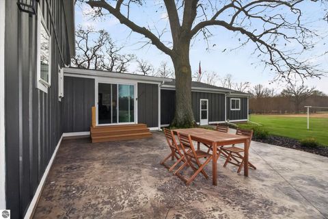 Tiny photo for 6410 W Madison Road, Alma, MI 48801 (MLS # 1944142)