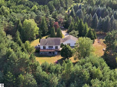 Tiny photo for 3854 W 18 Road, Mesick, MI 49688 (MLS # 1948750)