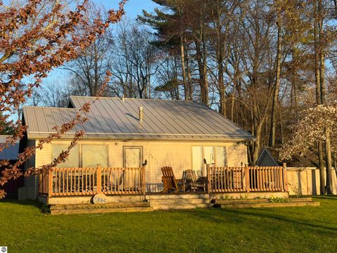 Photo of 575 Rainbow Drive, East Tawas, MI 48730 (MLS # 1945238)