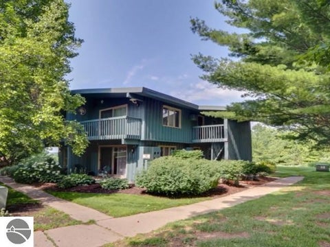 Tiny photo for 5712 Shanty Creek Road, Bellaire, MI 49615 (MLS # 1951171)