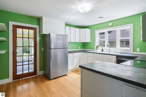 Tiny photo for 851 E Eighth Street, Traverse City, MI 49686 (MLS # 1948912)