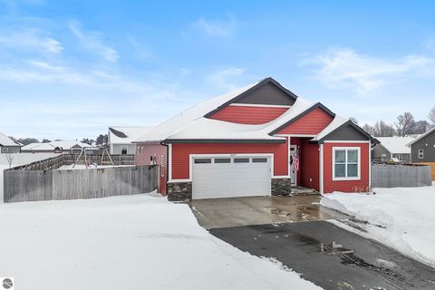 Tiny photo for 5357 Eaglehurst Drive, Traverse City, MI 49685 (MLS # 1941508)