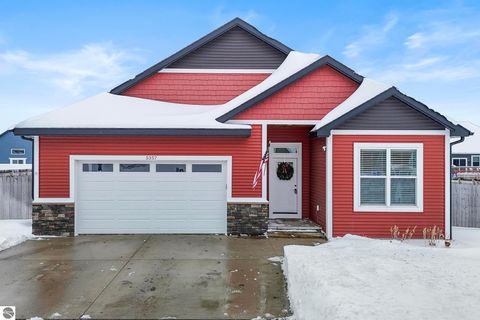 Tiny photo for 5357 Eaglehurst Drive, Traverse City, MI 49685 (MLS # 1941508)