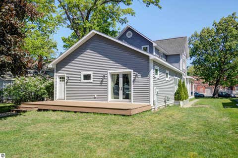Tiny photo for 319 W Eighth Street, Traverse City, MI 49684 (MLS # 1944753)