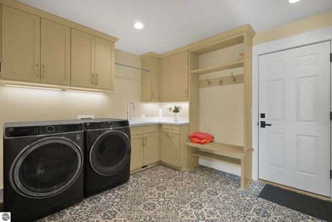 Tiny photo for 9546 Eastridge Drive, Traverse City, MI 49686 (MLS # 1941864)