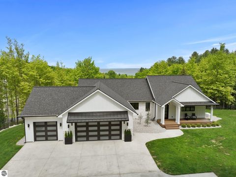 Photo of 8271 E Boca Vista Trail, Traverse City, MI 49684 (MLS # 1943393)