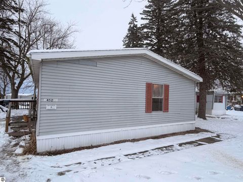 Tiny photo for 452 Elm Street #6, Breckenridge, MI 48615 (MLS # 1941484)