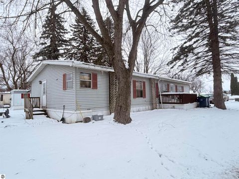 Tiny photo for 452 Elm Street #6, Breckenridge, MI 48615 (MLS # 1941484)