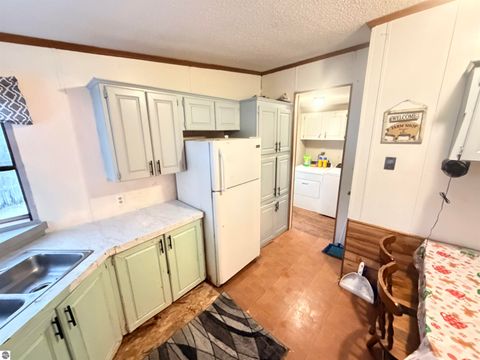 Tiny photo for 452 Elm Street #6, Breckenridge, MI 48615 (MLS # 1941484)