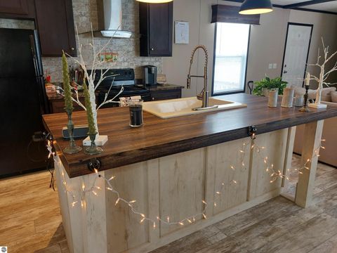 Tiny photo for 4096 Chicory Lane, Traverse City, MI 49685 (MLS # 1941880)