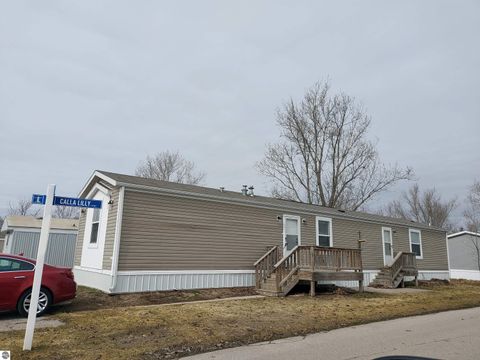 Tiny photo for 4096 Chicory Lane, Traverse City, MI 49685 (MLS # 1941880)