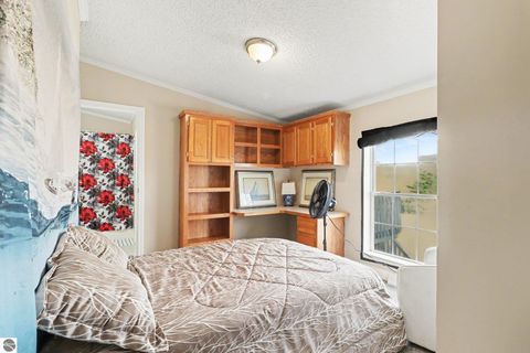 Tiny photo for 6939 170th Avenue, Stanwood, MI 49326 (MLS # 1943388)