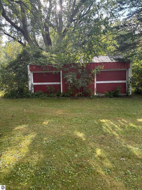 Tiny photo for 4589 Geneva Road, Coleman, MI 48618 (MLS # 1950010)
