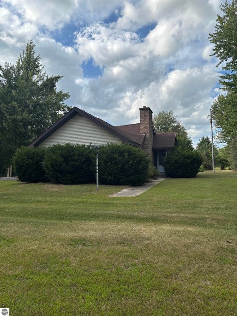 Tiny photo for 4589 Geneva Road, Coleman, MI 48618 (MLS # 1950010)