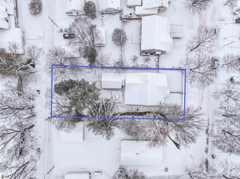 Tiny photo for 227 Monroe Street, Traverse City, MI 49684 (MLS # 1942080)