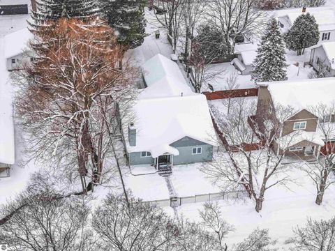 Tiny photo for 227 Monroe Street, Traverse City, MI 49684 (MLS # 1942080)