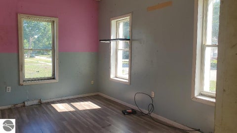 Tiny photo for 702 Oak Street, Mt Pleasant, MI 48858 (MLS # 1948353)