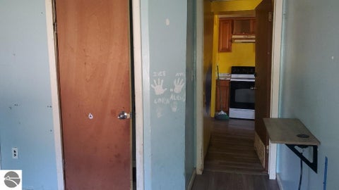 Tiny photo for 702 Oak Street, Mt Pleasant, MI 48858 (MLS # 1948353)