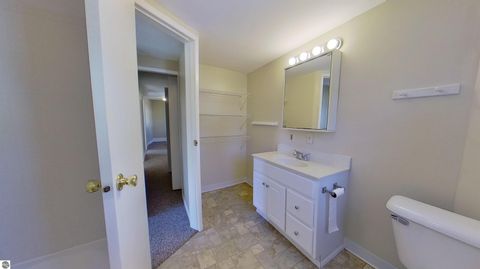 Tiny photo for 610 N Fancher Avenue, Mt Pleasant, MI 48858 (MLS # 1942431)