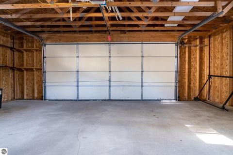 Tiny photo for 610 N Fancher Avenue, Mt Pleasant, MI 48858 (MLS # 1942431)