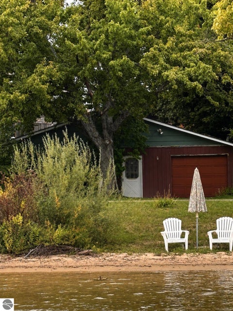 Photo of 9738 N Long Lake Road, Traverse City, MI 49685 (MLS # 1946760)