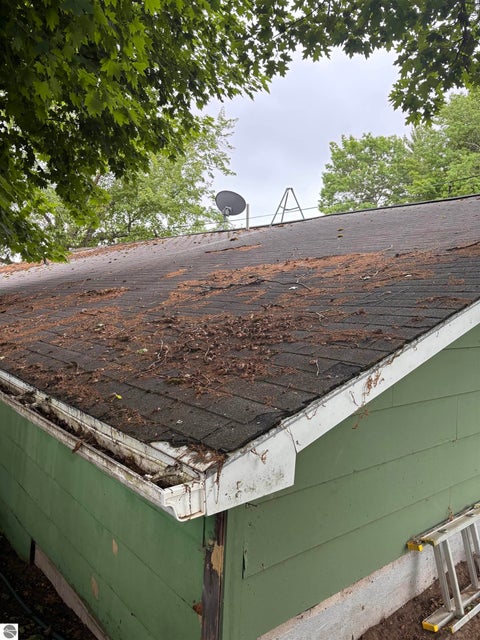 Tiny photo for 9738 N Long Lake Road, Traverse City, MI 49685 (MLS # 1946760)