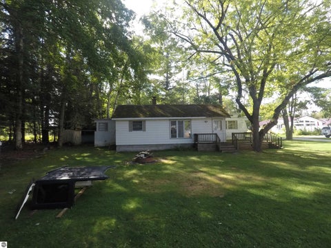 Tiny photo for 104 Bass Court, Cadillac, MI 49601 (MLS # 1950264)