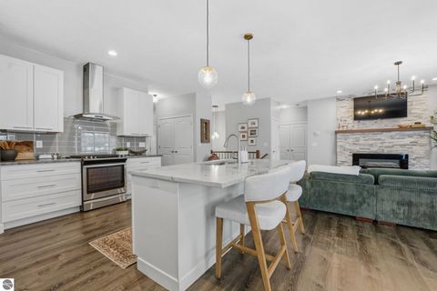 Tiny photo for 1432 Bee Court, Traverse City, MI 49696 (MLS # 1942231)