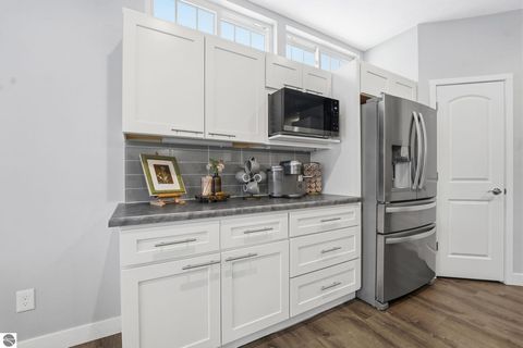 Tiny photo for 1432 Bee Court, Traverse City, MI 49696 (MLS # 1942231)