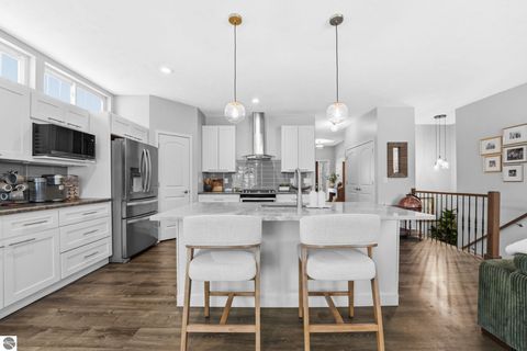 Tiny photo for 1432 Bee Court, Traverse City, MI 49696 (MLS # 1942231)