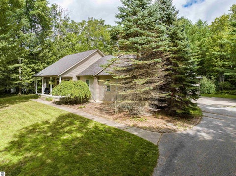 Tiny photo for 1309 Adam Drive, West Branch, MI 48661 (MLS # 1949863)