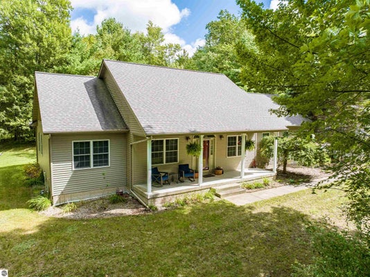 1309 ADAMS DR, WEST BRANCH, MI 48661 - Image f96f84d059c6c2fd97eae68c1a8445ba/3795174017