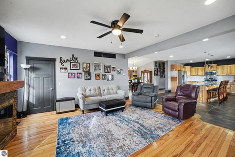 Tiny photo for 1031 N Jerome Road, Ithaca, MI 48847 (MLS # 1943034)