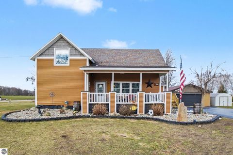 Tiny photo for 1031 N Jerome Road, Ithaca, MI 48847 (MLS # 1943034)
