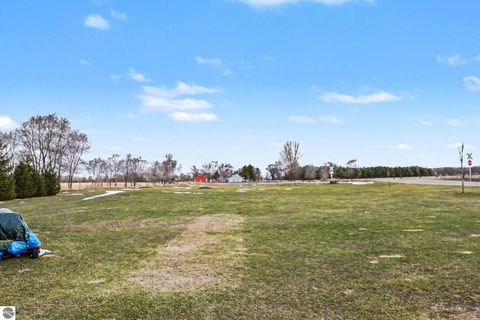 Tiny photo for 1031 N Jerome Road, Ithaca, MI 48847 (MLS # 1943034)