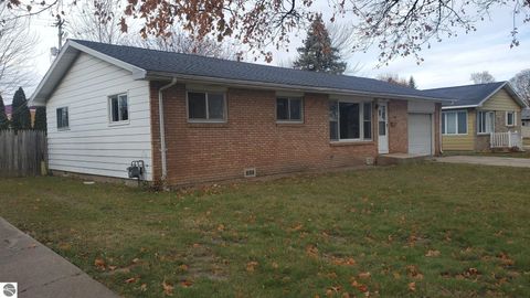 Tiny photo for 1136 Eastwood Drive, Mt Pleasant, MI 48858 (MLS # 1941156)