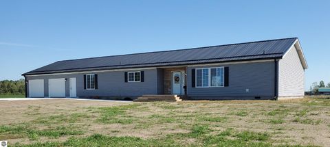 Photo of 5495 W Burns Road, Coleman, MI 48618 (MLS # 1942440)