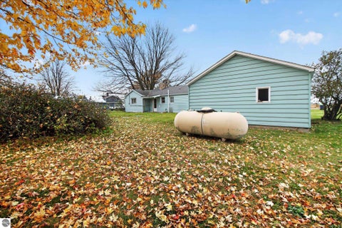 Tiny photo for 11774 N Barry Road, Wheeler, MI 48662 (MLS # 1952052)
