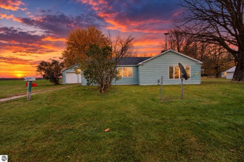 Tiny photo for 11774 N Barry Road, Wheeler, MI 48662 (MLS # 1952052)