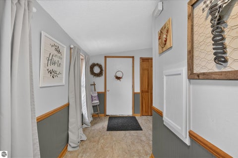 Tiny photo for 6486 N Winans Road, Alma, MI 48801 (MLS # 1950282)