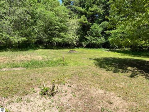 Tiny photo for 2510 E Silver Lake Road N RD, Traverse City, MI 49685 (MLS # 1945718)