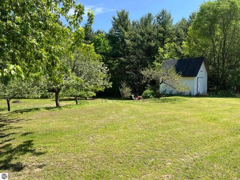 Tiny photo for 2510 E Silver Lake Road N RD, Traverse City, MI 49685 (MLS # 1945718)