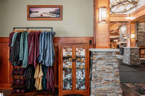 Tiny photo for 2035 N US-31 N #2502, Traverse City, MI 49686 (MLS # 1946156)