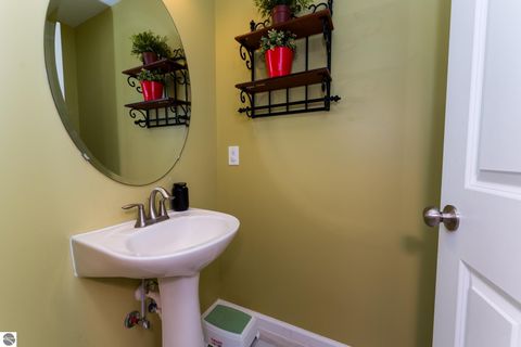 Tiny photo for 1646 Abbey Court, Mt Pleasant, MI 48858 (MLS # 1946917)