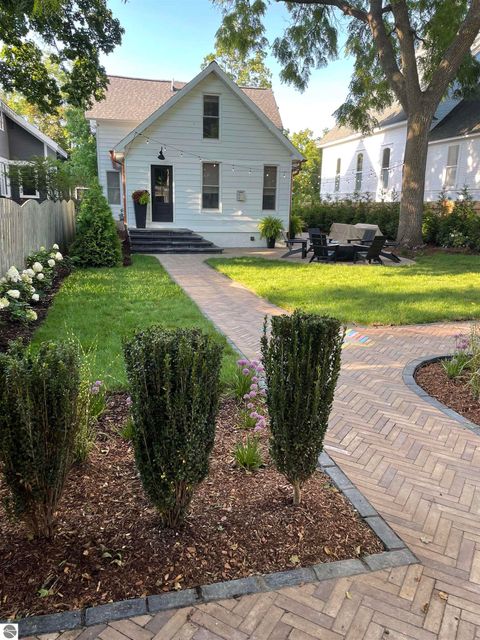 Tiny photo for 507 Fifth Street, Traverse City, MI 49684 (MLS # 1941795)