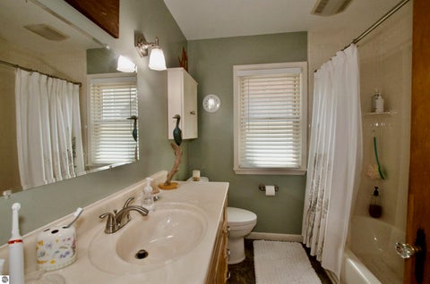 Tiny photo for 2606 Edgemont ST, Trenton, MI 48183 (MLS # 1946652)