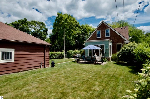 Tiny photo for 2606 Edgemont ST, Trenton, MI 48183 (MLS # 1946652)